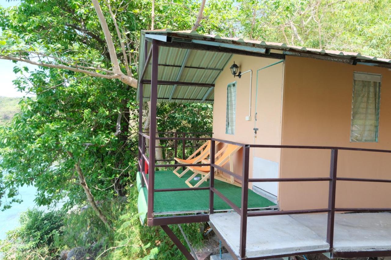 Phi Phi Seaside Bungalow Экстерьер фото